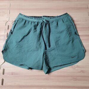 Nike Dri-FIT ADV Running Division 2in1 4 Inch Short Men's Small
